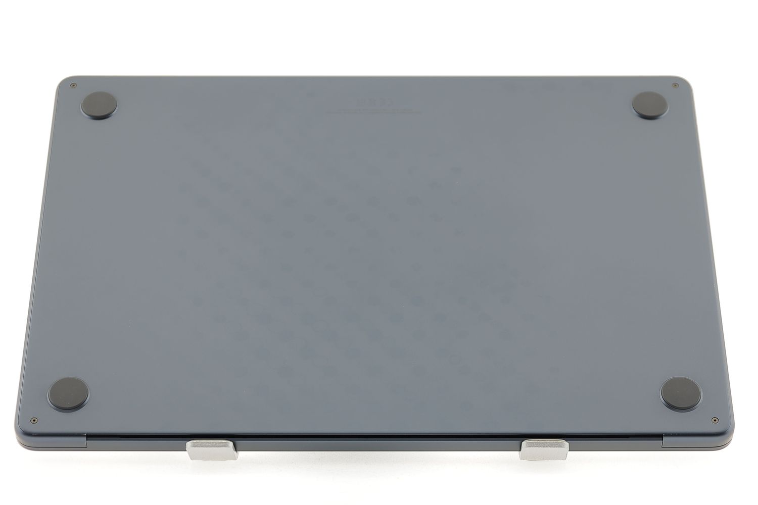 Apple MacBook Air 15″ 2024, M3 8 Cores, 8 GB, 10 core GPU 256 GB Midnight - Ca nou