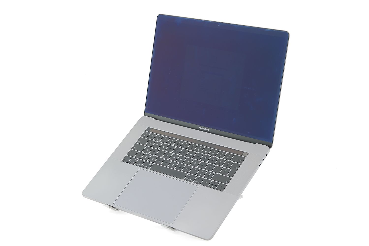 Apple MacBook Pro 15″ Touch Bar 2018, i7 2.2 GHz, 16 GB, AMD Radeon Pro 555X 256 GB Space Gray - Καλό
