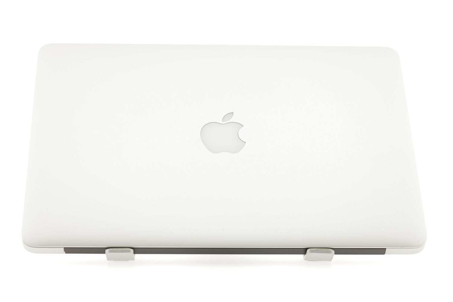 Apple MacBook Air 13″ 2017, i5 1.8 GHz, 8 GB, HD Graphics 6000 128 GB Silver - Ca nou