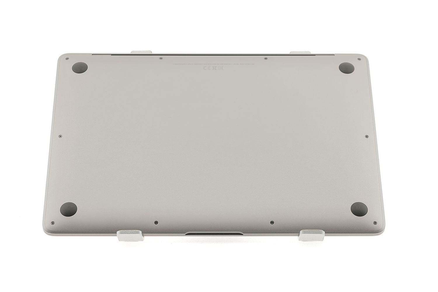 Apple MacBook Air 13″ 2019, i5 1.6 GHz, 8 GB, Intel UHD Graphics 617 128 GB Space Gray - Отлично