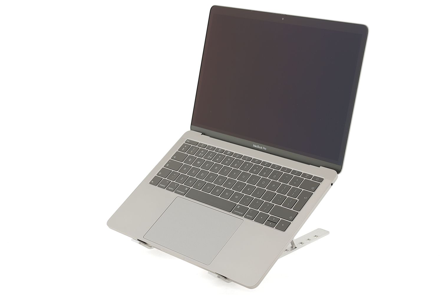 Apple MacBook Pro 13″ 2017, i5 2.3 GHz, 8 GB, Intel Iris Plus Graphics 640 128 GB Space Gray - Foarte bun