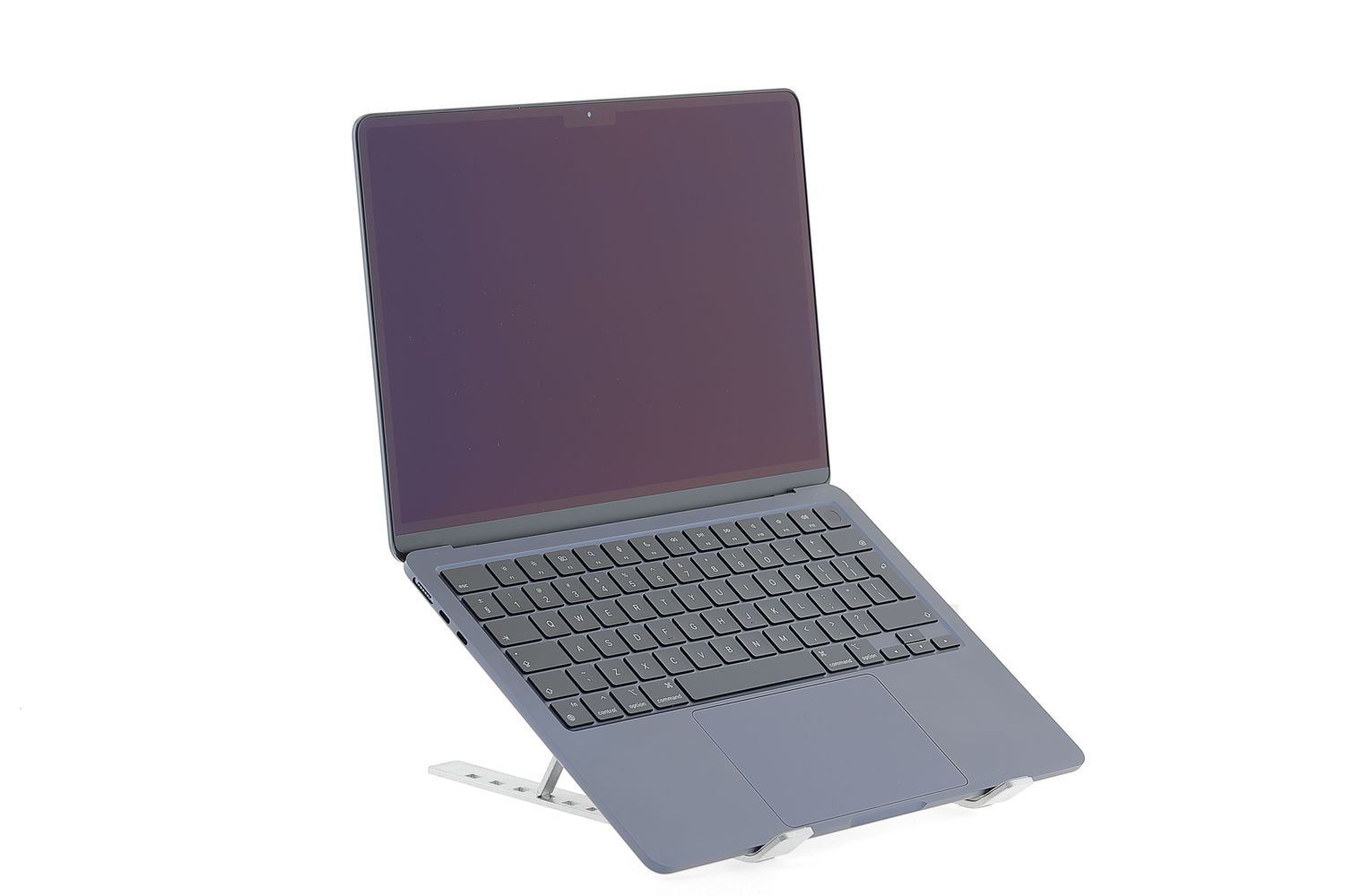 Apple MacBook Air 13″ 2022, M2 8 Cores, 16 GB, 10 core GPU 512 GB Midnight - Nagyon jó