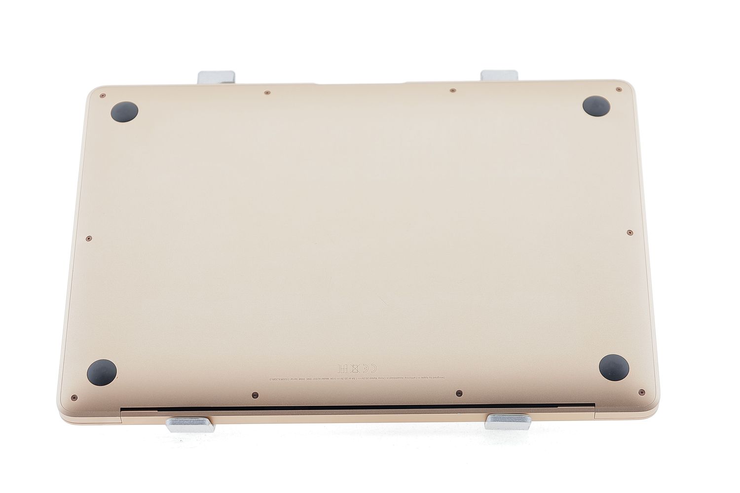 Apple MacBook Air 13″ 2020, M1 8 Cores, 8 GB, 8 core GPU, Gold