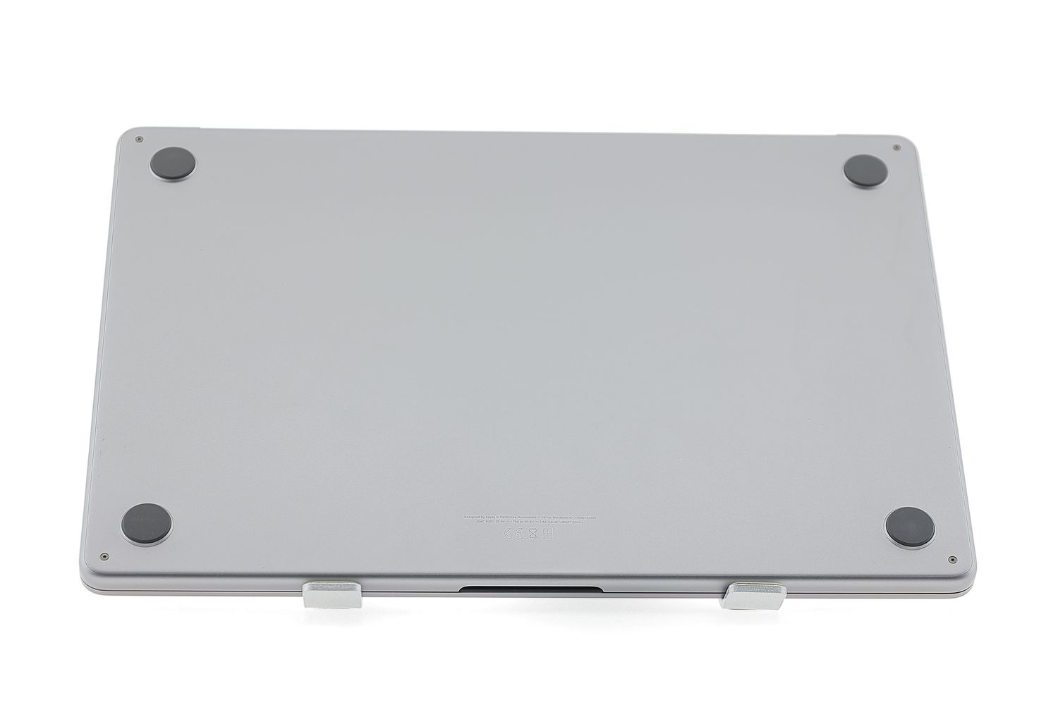 Apple MacBook Air 15″ 2023, M2 8 Cores, 8 GB, 10 core GPU 256 GB Space Gray - Újszerű