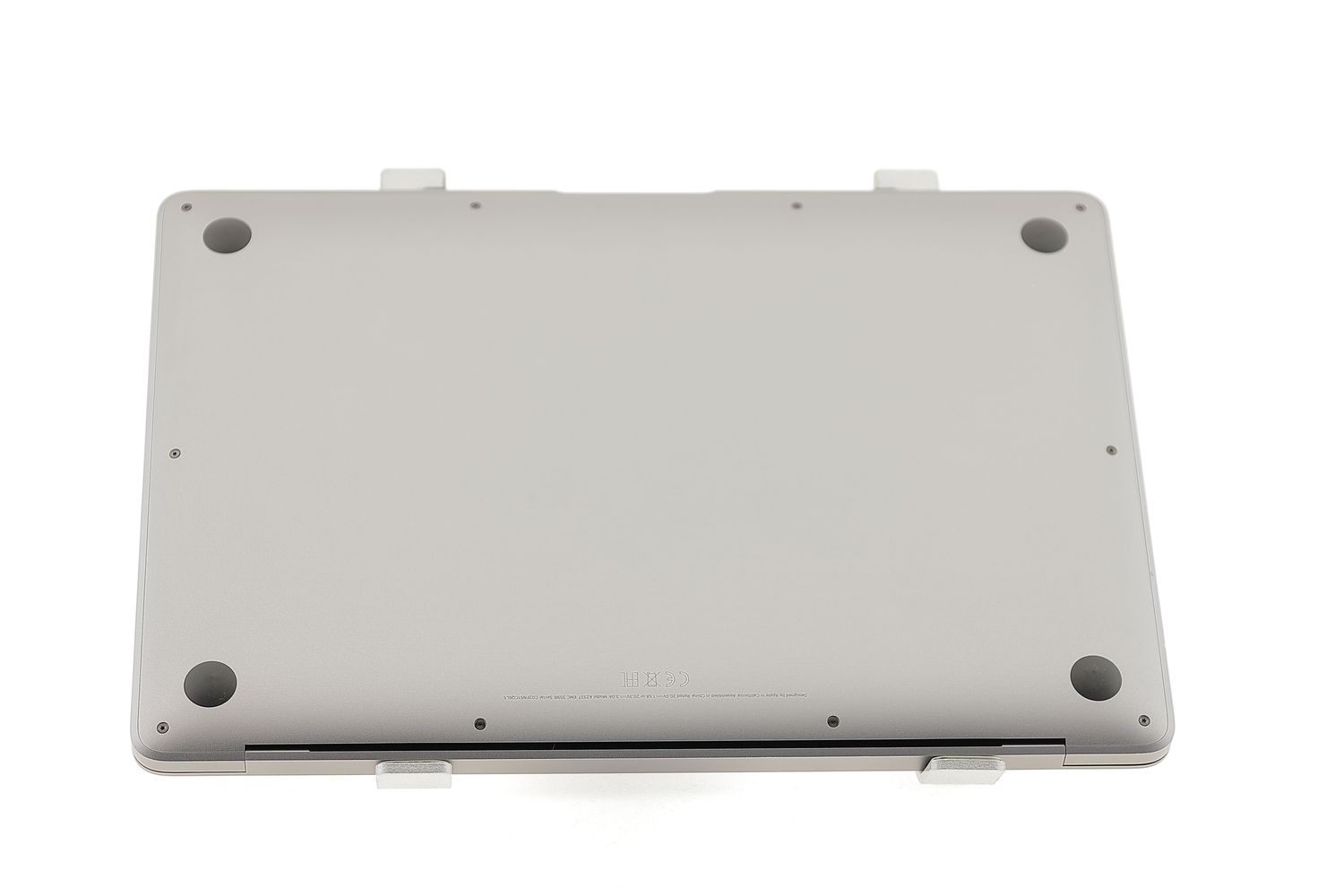 Apple MacBook Air 13″ 2020, M1 8 Cores, 8 GB, 8 core GPU, Space