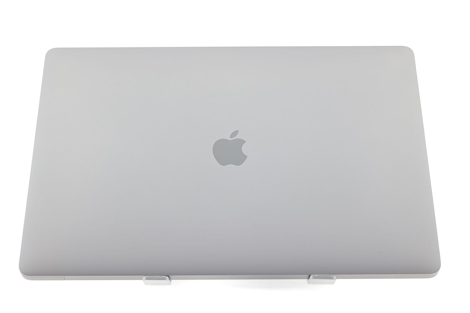 Apple MacBook Pro 16″ Touch Bar 2019, i7 2.6 GHz, 16 GB, AMD Radeon Pro 5300M 512 GB Space Gray - Πολύ καλό