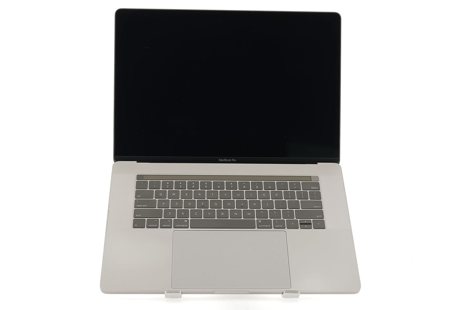 Apple MacBook Pro 15″ Touch Bar 2019, i9 2.3 GHz, 32 GB, AMD Radeon Pro Vega 16 1 TB Space Gray - Excelent