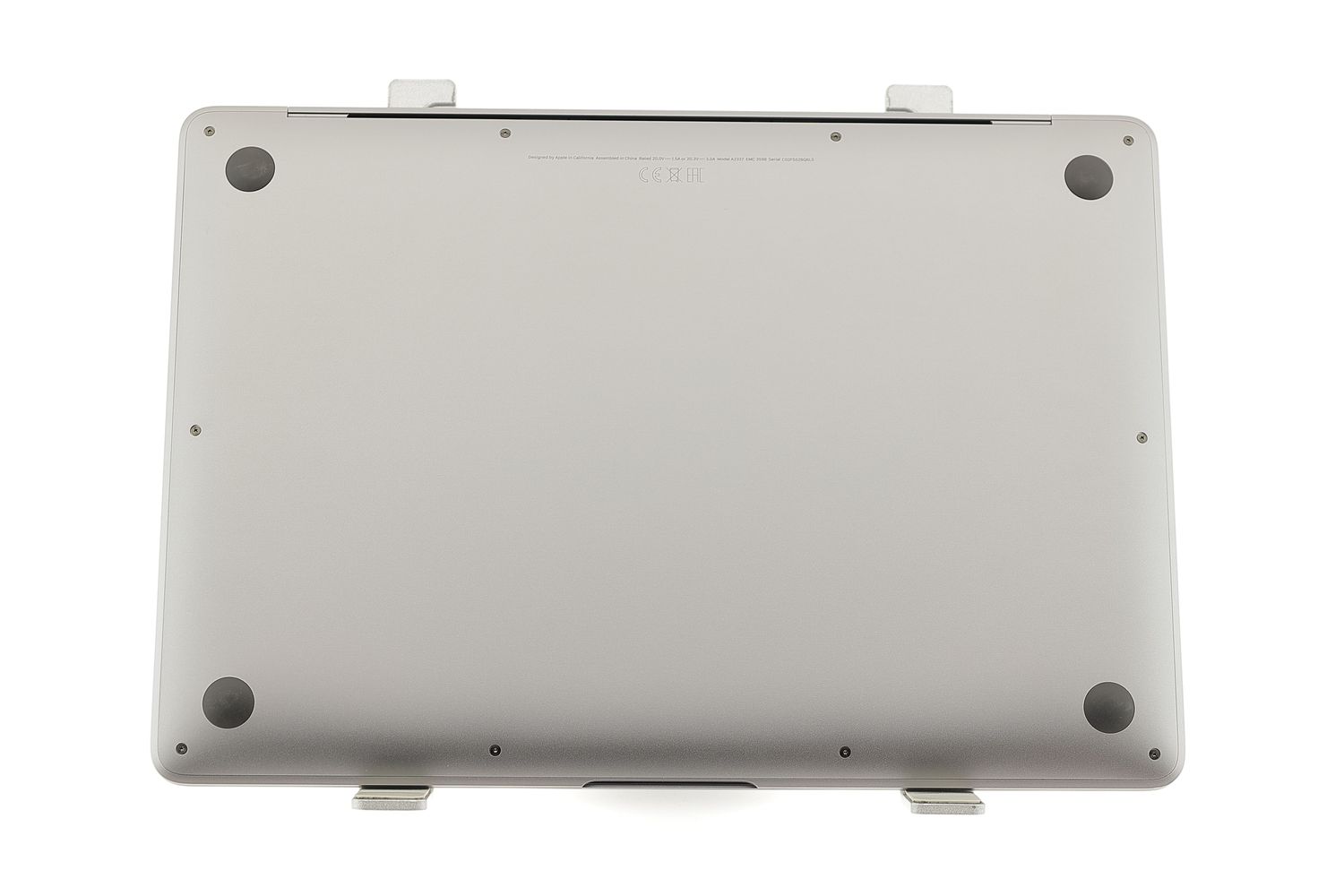 Apple MacBook Air 13″ 2020, M1 8 Cores, 8 GB, 8 core GPU, Space