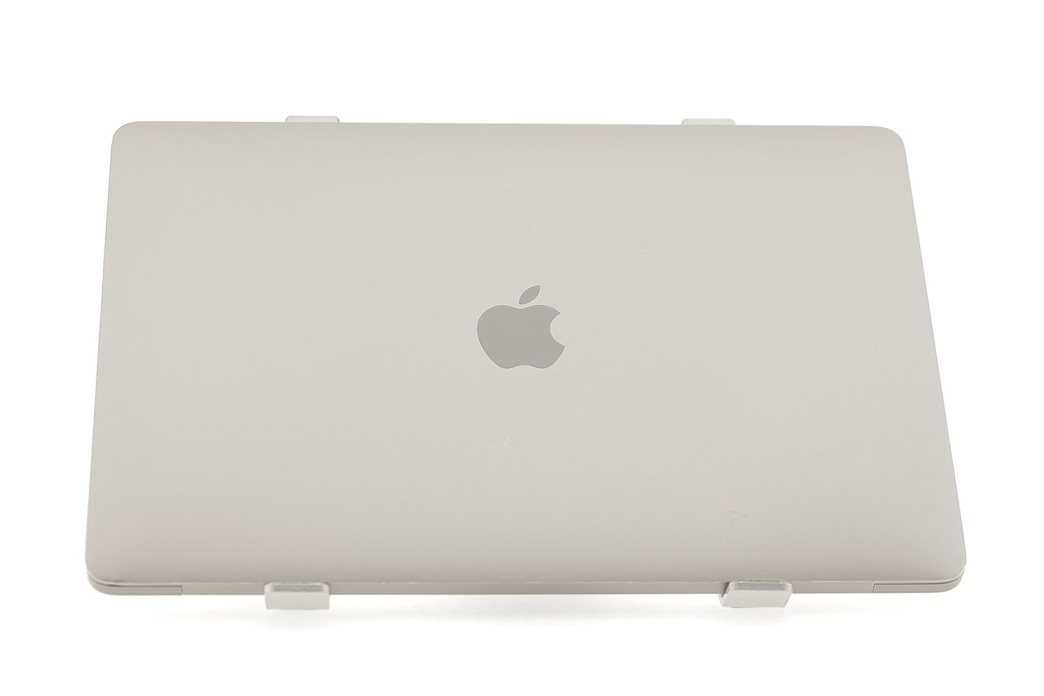 Apple MacBook Pro 13″ 2020, M1 8 Cores, 16 GB, 8 core GPU 512 GB Space Gray - Добро