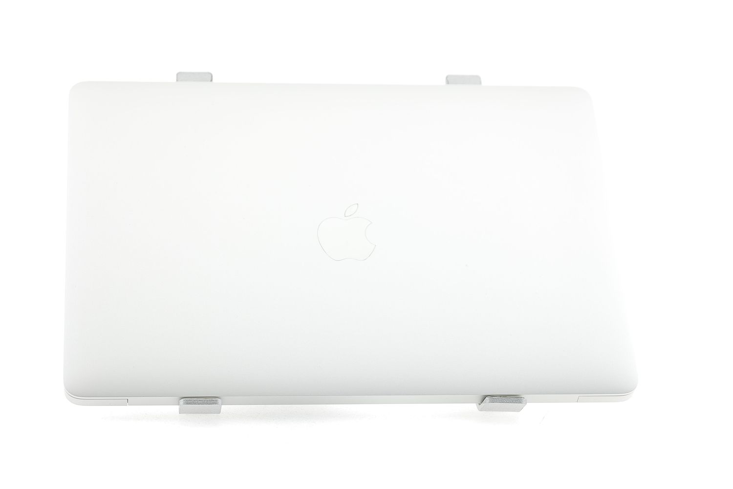 Apple MacBook Air 13″ 2018, i5 1.6 GHz, 8 GB, Intel UHD Graphics 617 128 GB Silver - Πολύ καλό