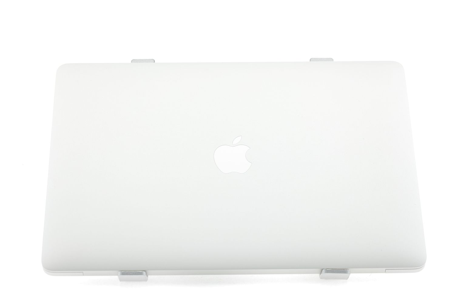 Apple MacBook Pro 13″ 2020, M1 8 Cores, 8 GB, 8 core GPU 256 GB Silver - Като нов