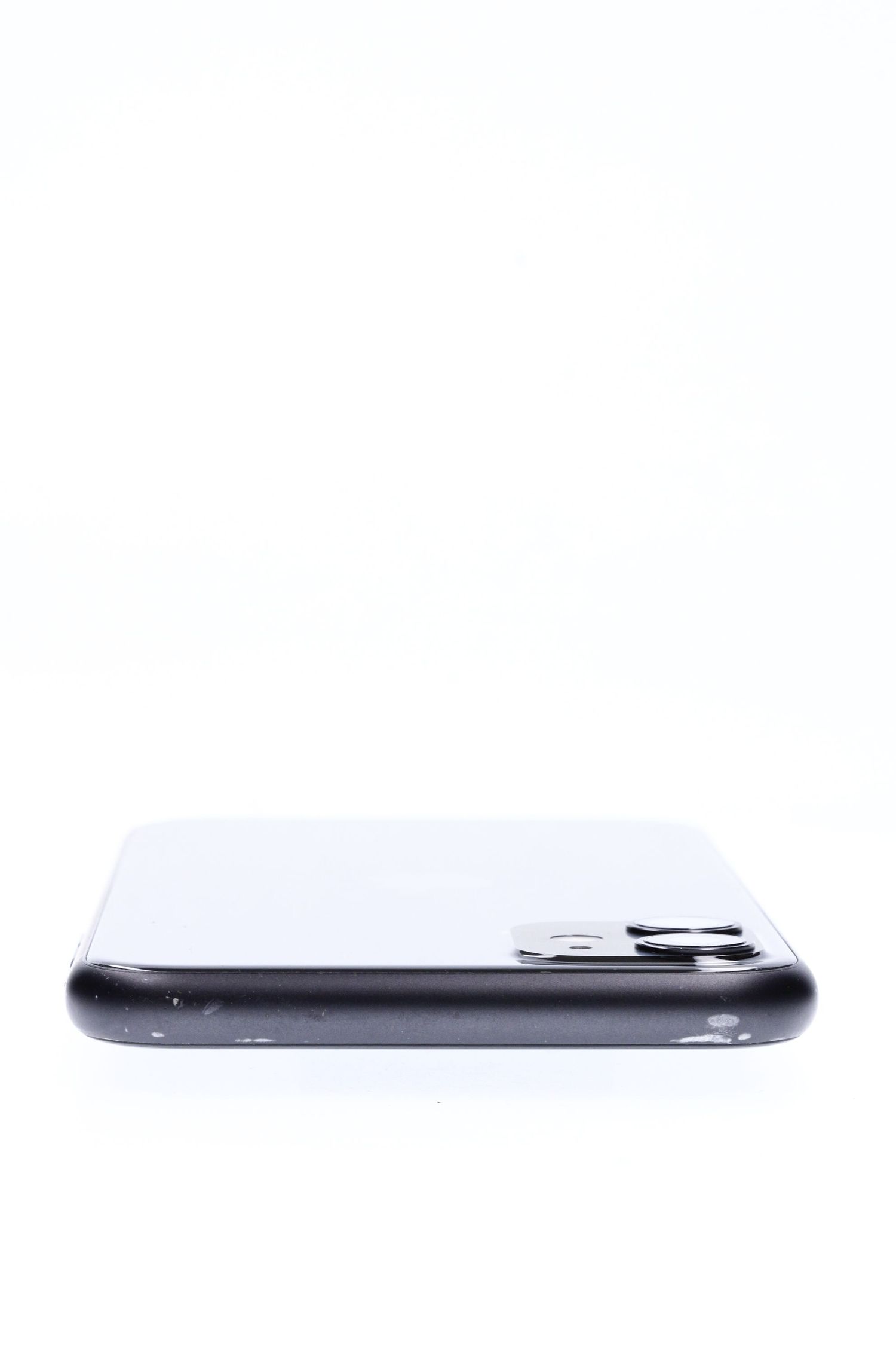 Apple iPhone 11 64 GB Black - Много добро
