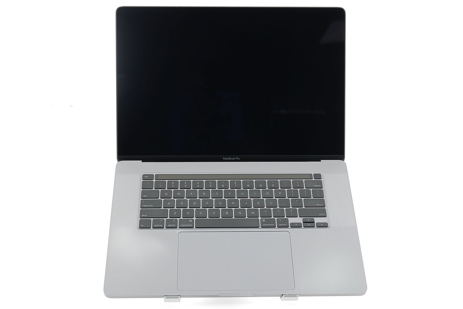 Apple MacBook Pro 16″ Touch Bar 2019, i7 2.6 GHz, 16 GB, AMD Radeon Pro 5300M 512 GB Space Gray - Добро