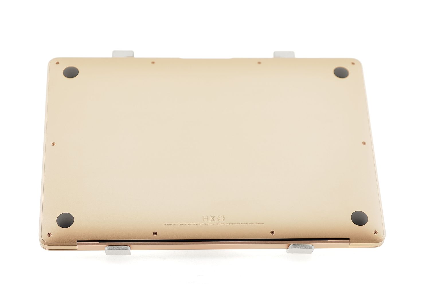 Apple MacBook Air 13″ 2020, M1 8 Cores, 8 GB, 7 core GPU 256 GB Gold