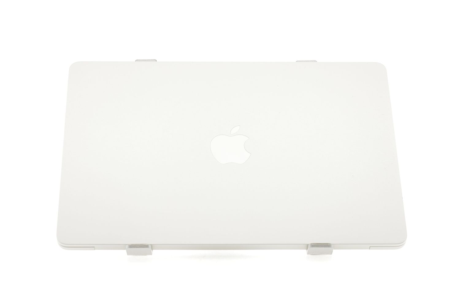 Apple MacBook Air 13″ 2024, M3 8 Cores, 8 GB, 8 core GPU 256 GB Silver - Много добро