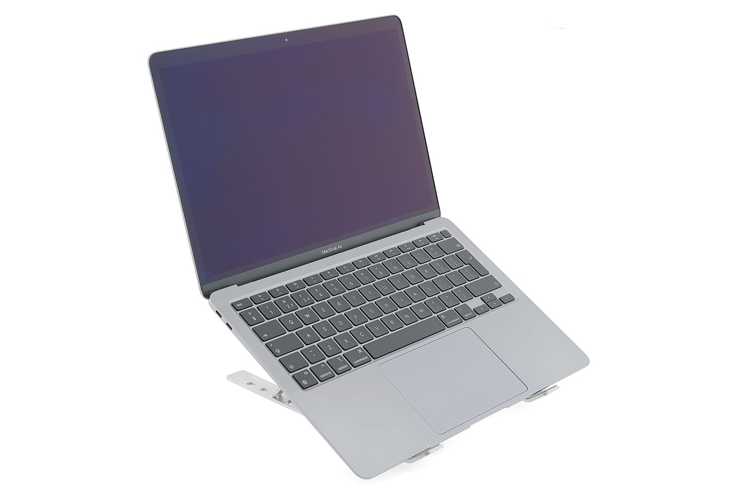 Apple MacBook Air 13″ 2020, M1 8 Cores, 8 GB, 7 core GPU, Space