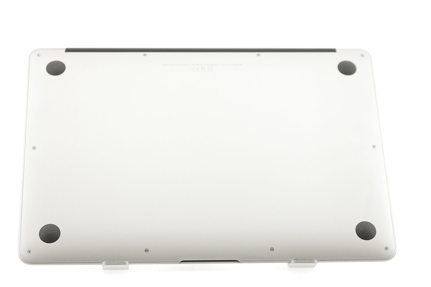 Apple MacBook Air 13″ 2017, i5 1.8 GHz, 8 GB, HD Graphics 6000 128 GB Silver - Отлично