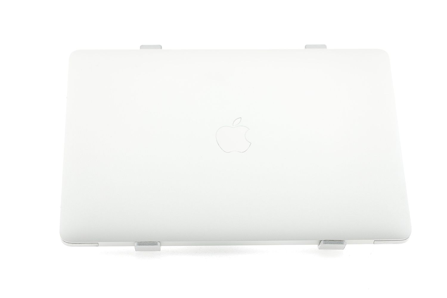 Apple MacBook Pro 13″ Touch Bar 2018, i5 2.3 GHz, 8 GB, Intel Iris Plus Graphics 655 256 GB Silver - Kiváló