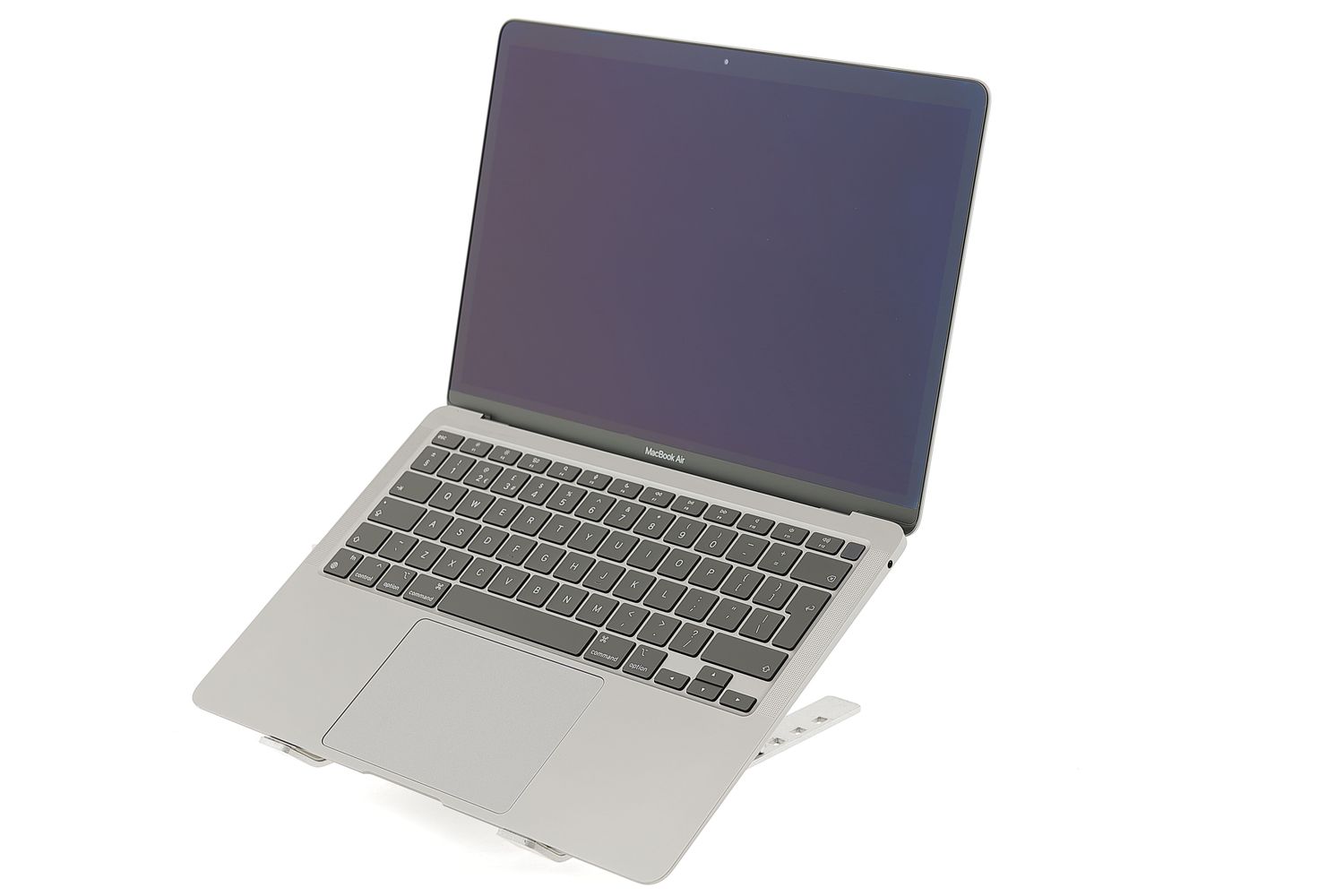 Apple MacBook Air 13″ 2020, M1 8 Cores, 8 GB, 7 core GPU 256 GB Space Gray - Excelent