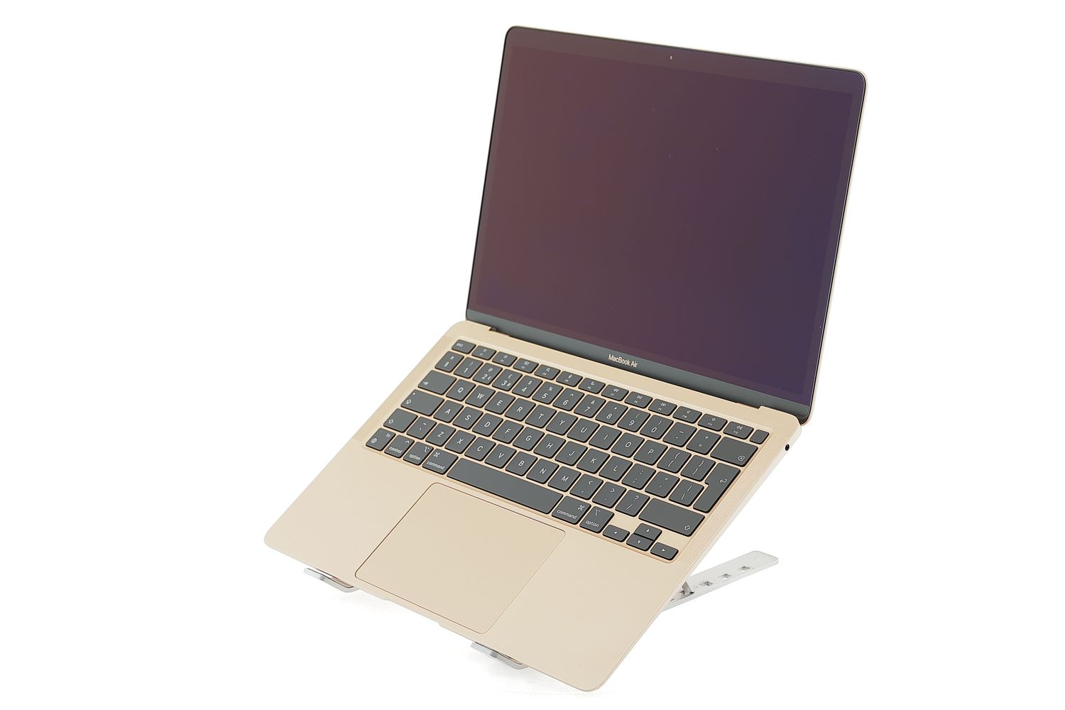 Apple MacBook Air 13″ 2020, i3 1.1 GHz, 8 GB, Intel Iris Plus 256 GB Gold - Újszerű