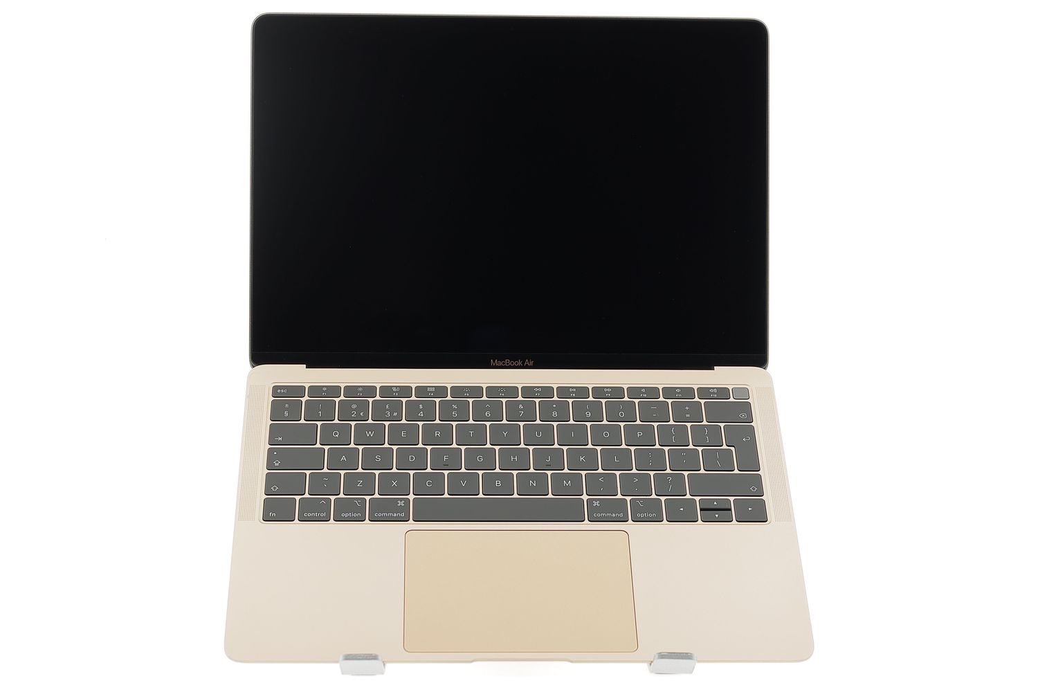 Apple MacBook Air 13″ 2019, i5 1.6 GHz, 8 GB, Intel UHD Graphics 617 256 GB Gold - Foarte bun