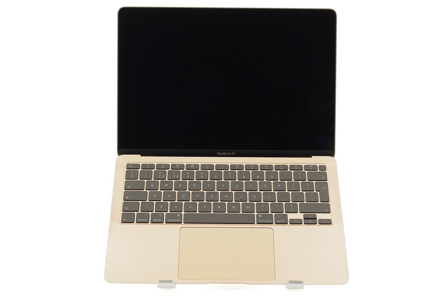 Apple MacBook Air 13″ 2020, i3 1.1 GHz, 8 GB, Intel Iris Plus 256 GB Gold - Foarte bun