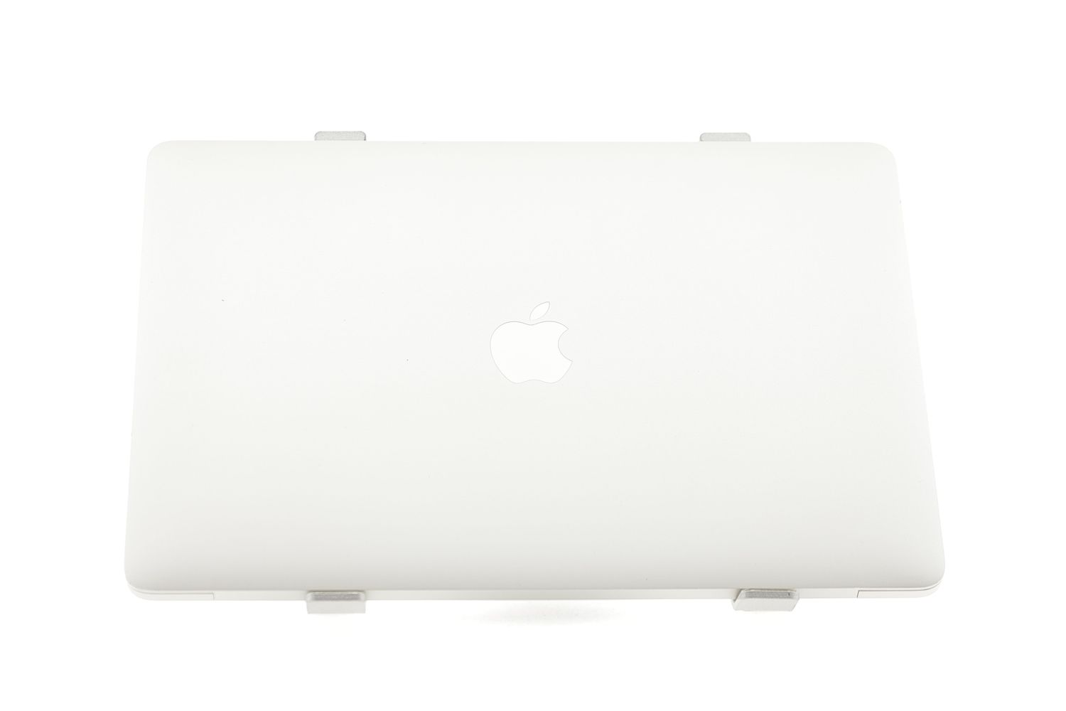 Apple MacBook Pro 13″ 2020, M1 8 Cores, 16 GB, 8 core GPU 512 GB Silver