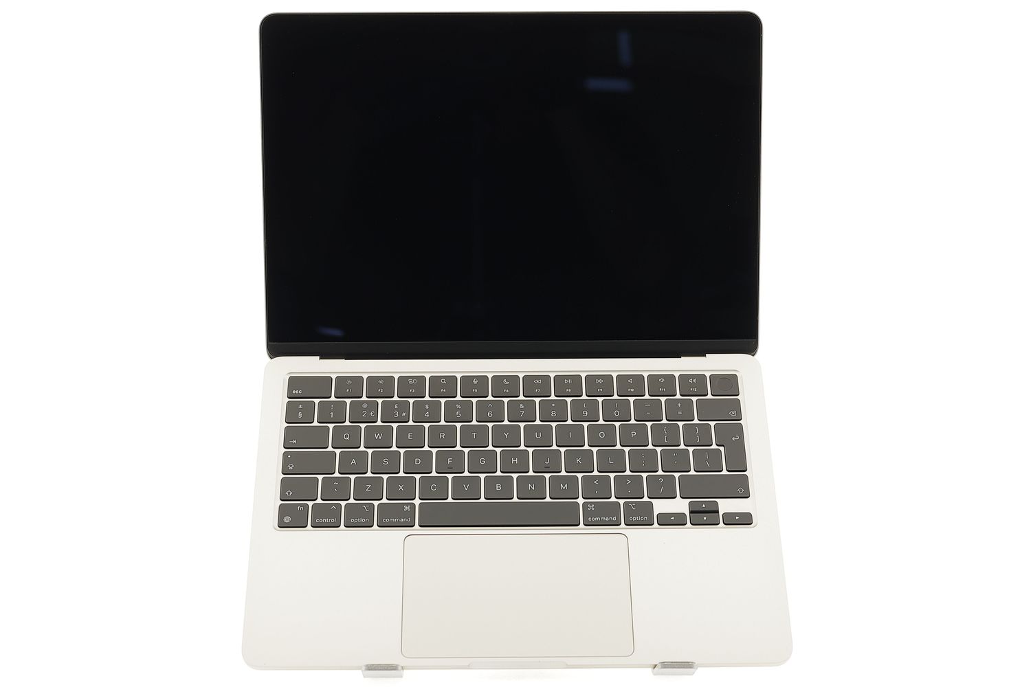 Apple MacBook Air 13″ 2022, M2 8 Cores, 8 GB, 8 core GPU 256 GB Starlight - Ca nou
