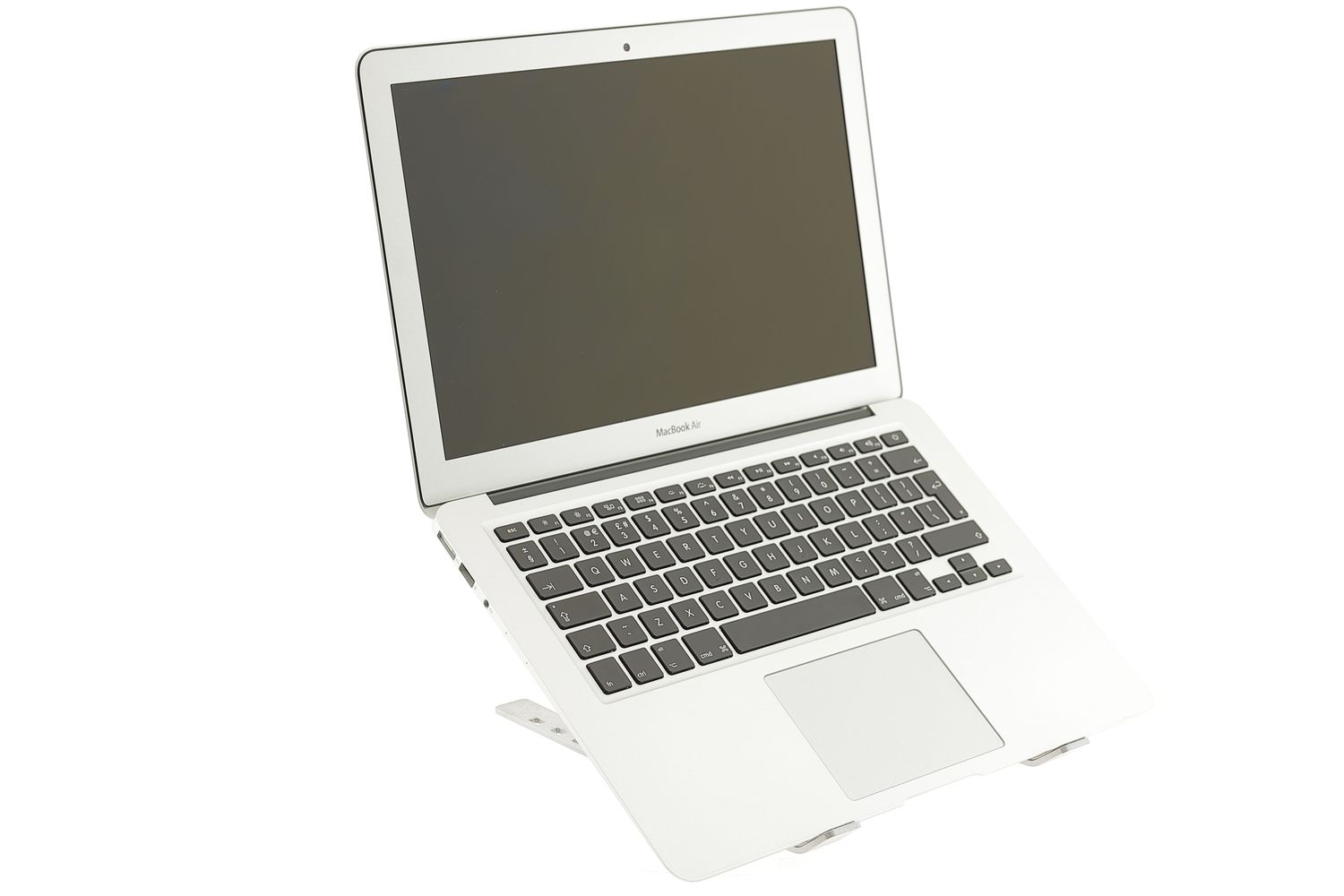 Apple MacBook Air 13″ 2017, i7 2.2 GHz, 8 GB, HD Graphics 6000 512 GB Silver - Като нов