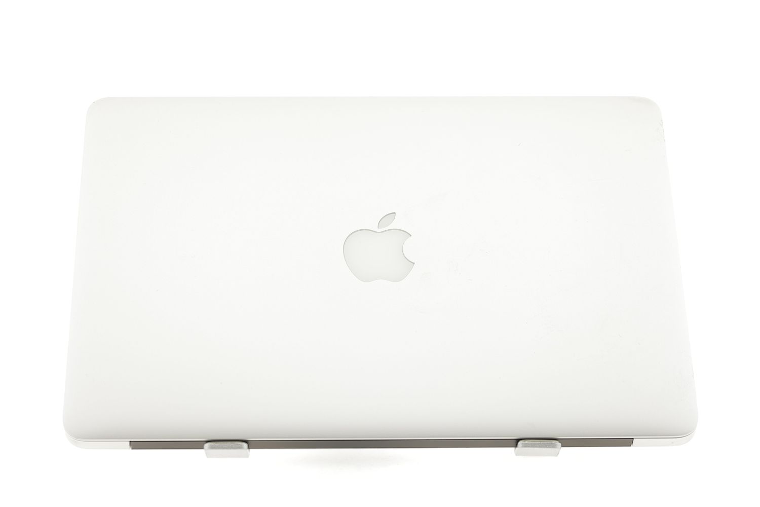 Apple MacBook Air 13″ 2017, i7 2.2 GHz, 8 GB, HD Graphics 6000 256 GB Silver