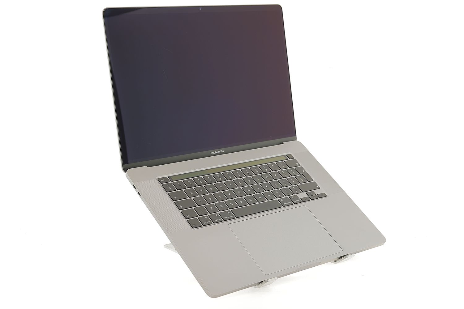 Apple MacBook Pro 16″ Touch Bar 2019, i9 2.3 GHz, 16 GB, AMD Radeon Pro 5500M 1 TB Space Gray - Като нов