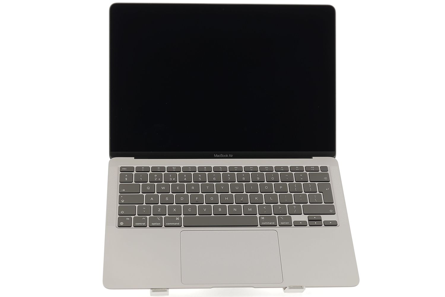 Apple MacBook Air 13″ 2020, M1 8 Cores, 16 GB, 7 core GPU 256 GB Space Gray