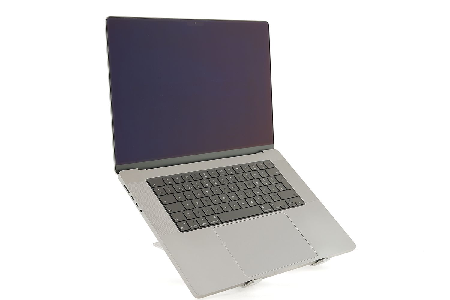 Apple MacBook Pro 16″ 2021, M1 Pro 10 Cores, 16 GB, 16 core GPU 512 GB Space Gray - Újszerű