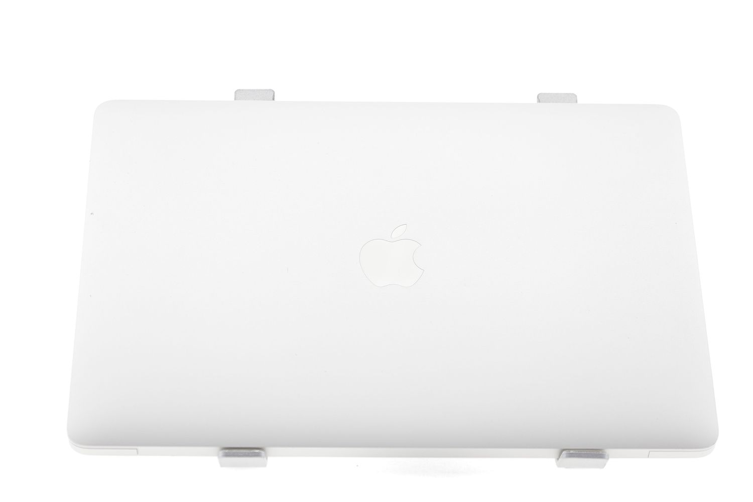 Apple MacBook Air 13″ 2020, M1 8 Cores, 8 GB, 7 core GPU, Silver