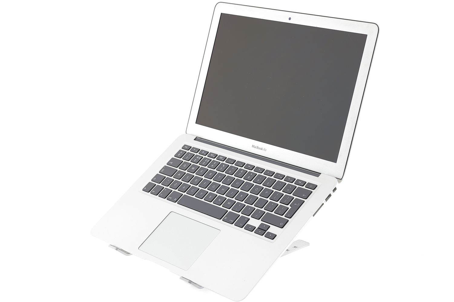 Apple MacBook Air 13″ 2017, i5 1.8 GHz, 8 GB, HD Graphics 6000 256 GB Silver