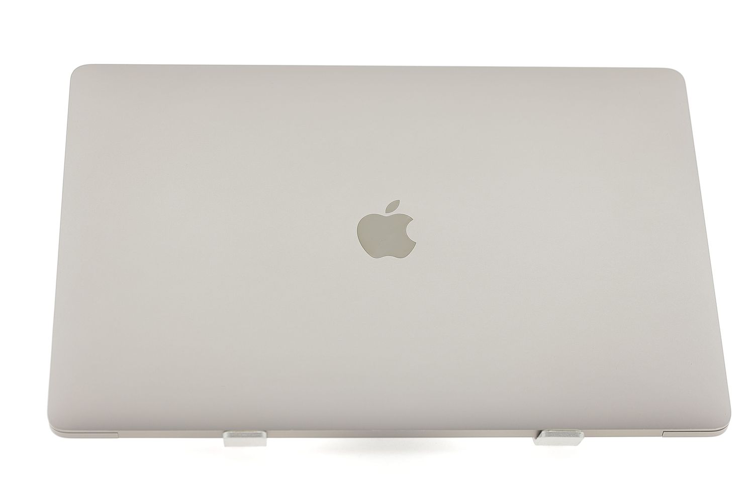 Apple MacBook Pro 15″ Touch Bar 2018, i7 2.6 GHz, 32 GB, AMD Radeon Pro 560X 512 GB Space Gray - Kiváló