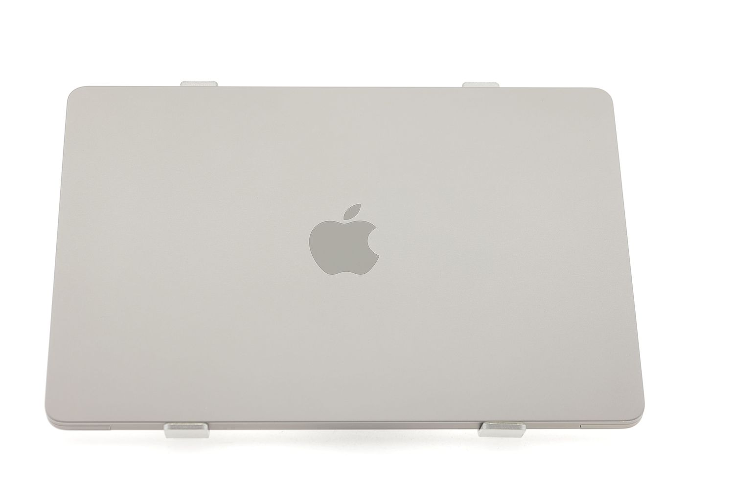 Apple MacBook Air 13″ 2022, M2 8 Cores, 8 GB, 8 core GPU, Space