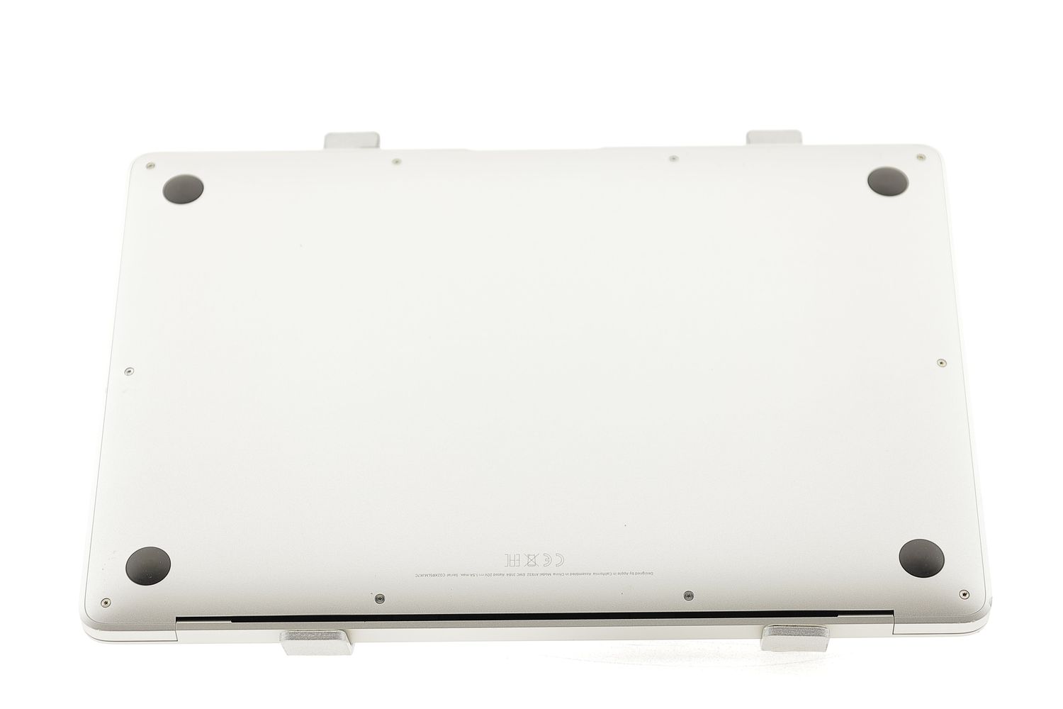 Apple MacBook Air 13″ 2018, i5 1.6 GHz, 8 GB, Intel UHD Graphics 617 128 GB Silver - Nagyon jó