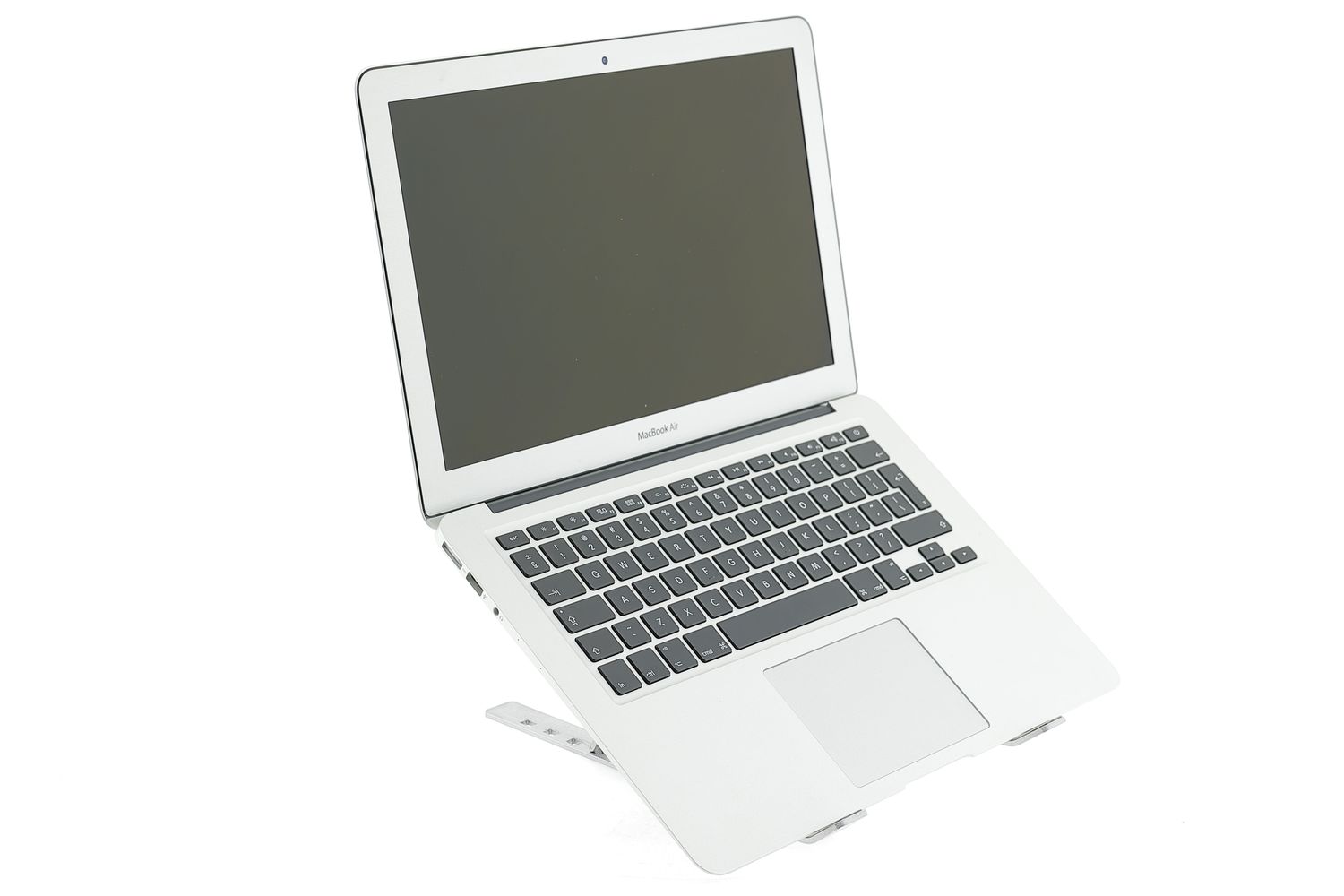 Apple MacBook Air 13″ 2017, i5 1.8 GHz, 8 GB, HD Graphics 6000 256 GB Silver - Като нов