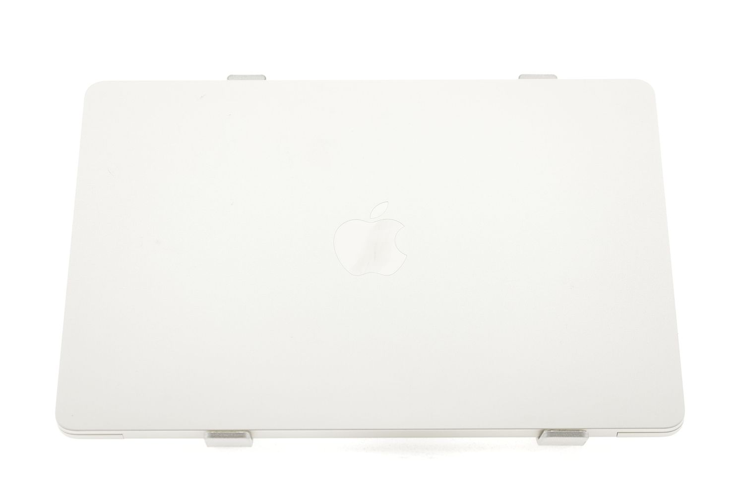 Apple MacBook Air 13″ 2022, M2 8 Cores, 8 GB, 8 core GPU 256 GB Silver - Excelent