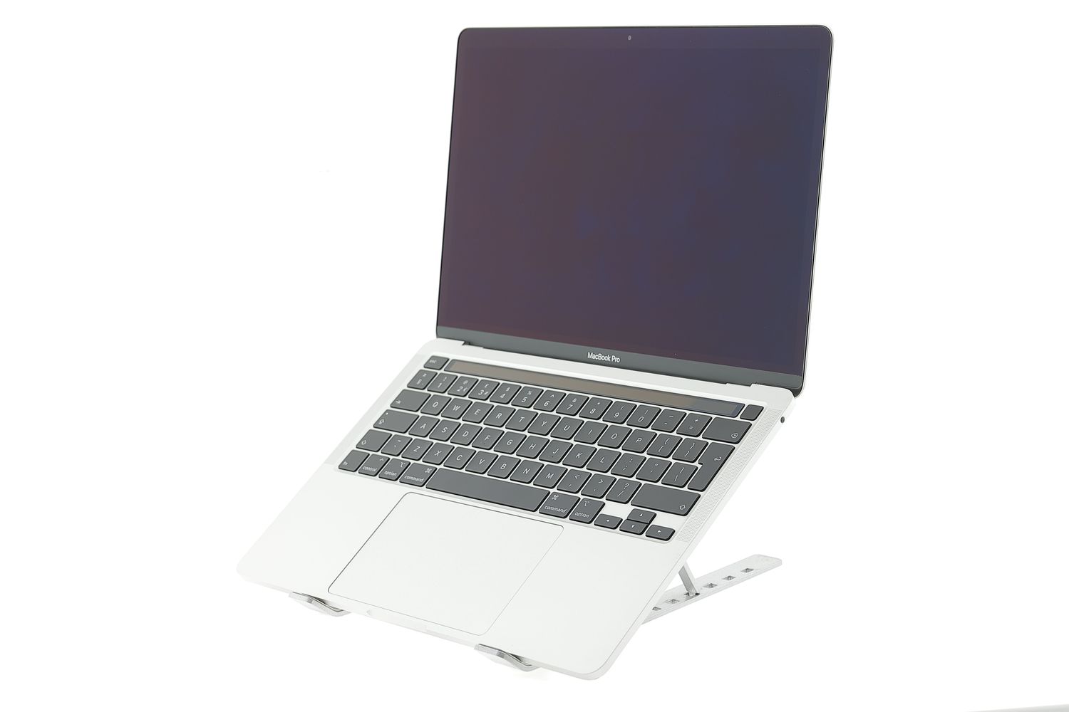 Apple MacBook Pro 13″ Touch Bar 2020, i7 1.7 GHz, 16 GB, Intel Iris Plus Graphics 645 256 GB Silver - Foarte bun