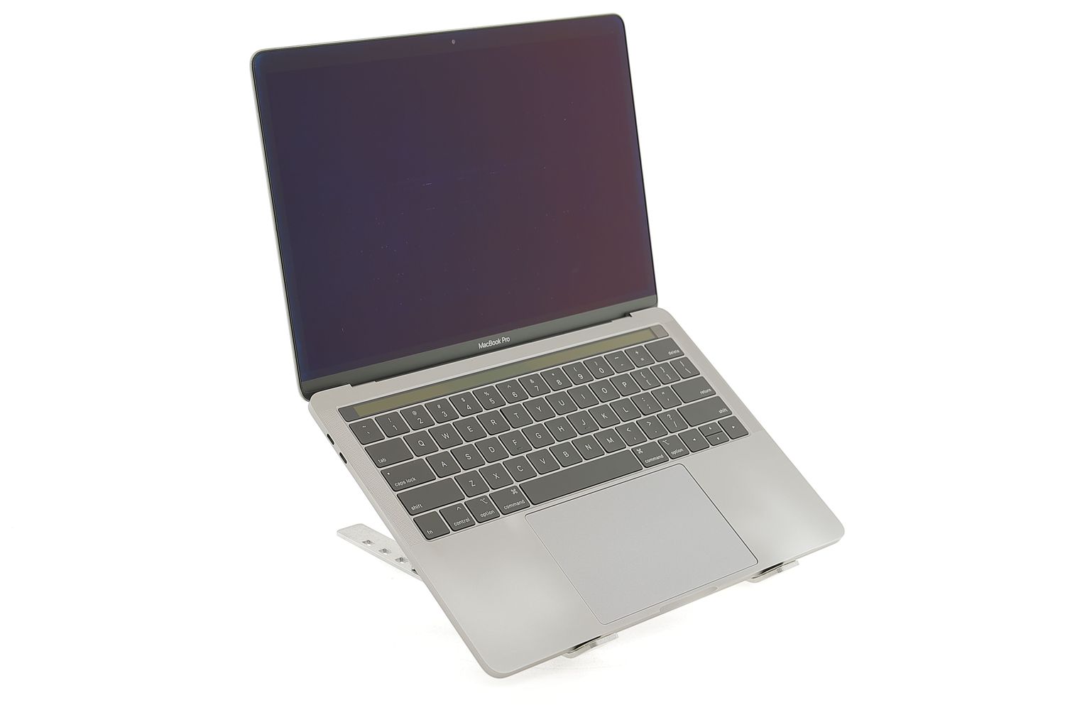 Apple MacBook Pro 13″ Touch Bar 2018, i7 2.7 GHz, 16 GB, Intel Iris Plus Graphics 655 1 TB Space Gray - Nagyon jó