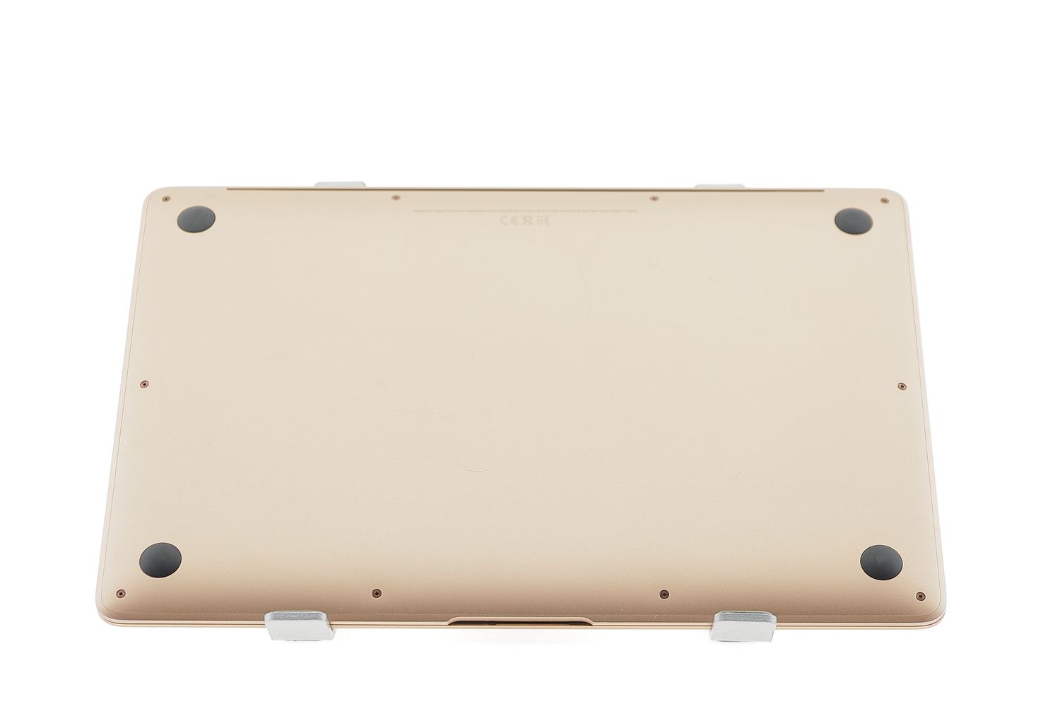 Apple MacBook Air 13″ 2020, i3 1.1 GHz, 8 GB, Intel Iris Plus 256 GB Gold - Nagyon jó