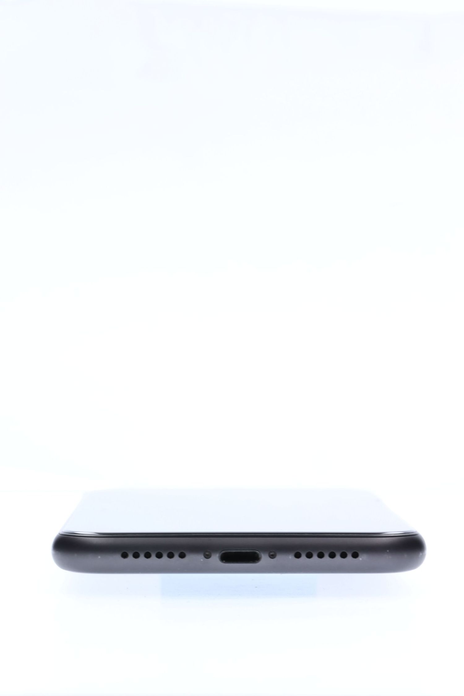 Apple iPhone 11 64 GB Black - Újszerű