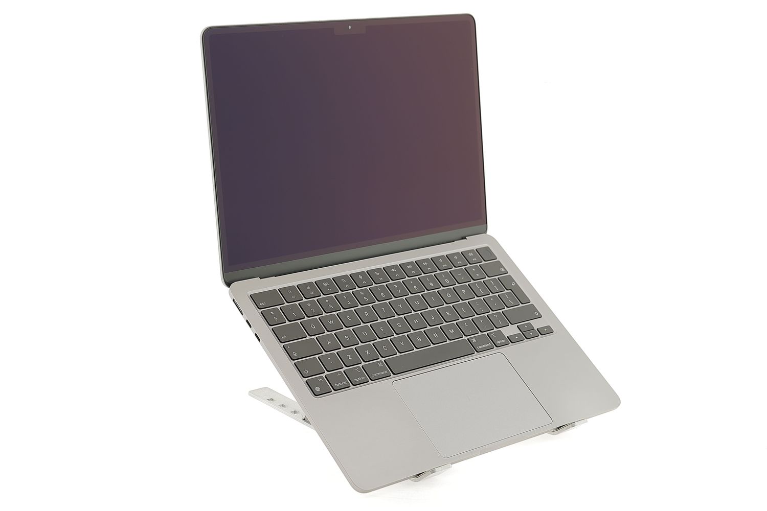 Apple MacBook Air 13″ 2024, M3 8 Cores, 16 GB, 10 core GPU 512 GB Space Gray - Újszerű