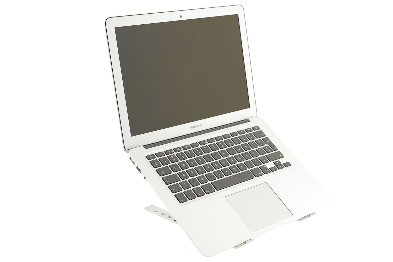 Apple MacBook Air 13″ 2017, i5 1.8 GHz, 8 GB, HD Graphics 6000