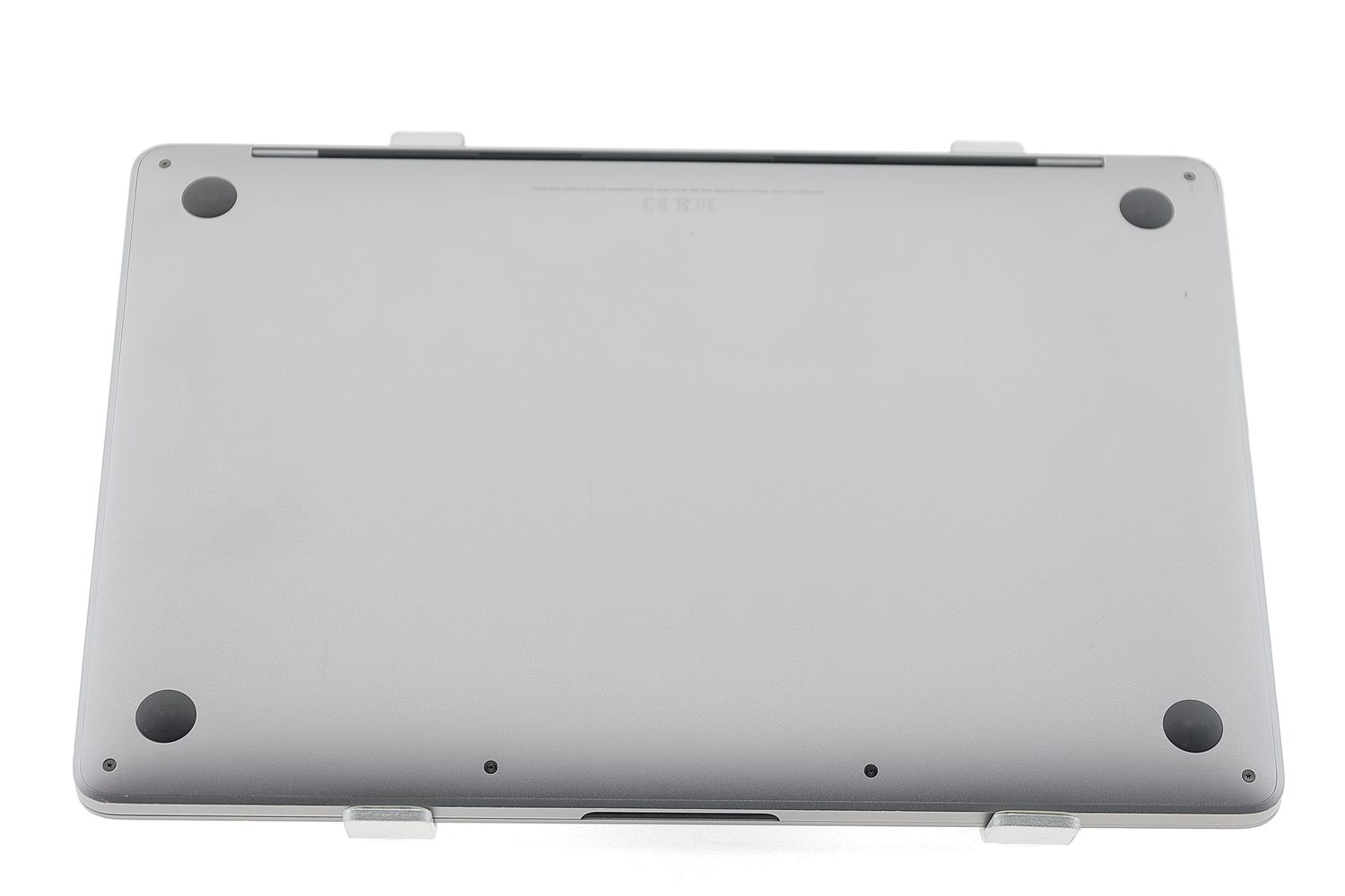 Apple MacBook Pro 13″ 2020, M1 8 Cores, 8 GB, 8 core GPU 256 GB Space Gray - Bun