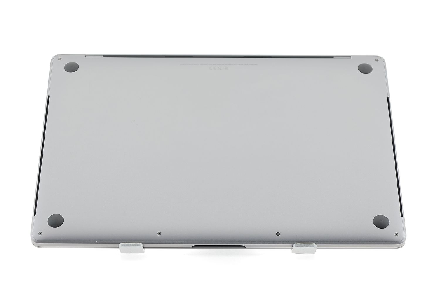 Apple MacBook Pro 15″ Touch Bar 2018, i7 2.6 GHz, 16 GB, AMD Radeon Pro 560X 512 GB Space Gray - Σαν καινούργιο