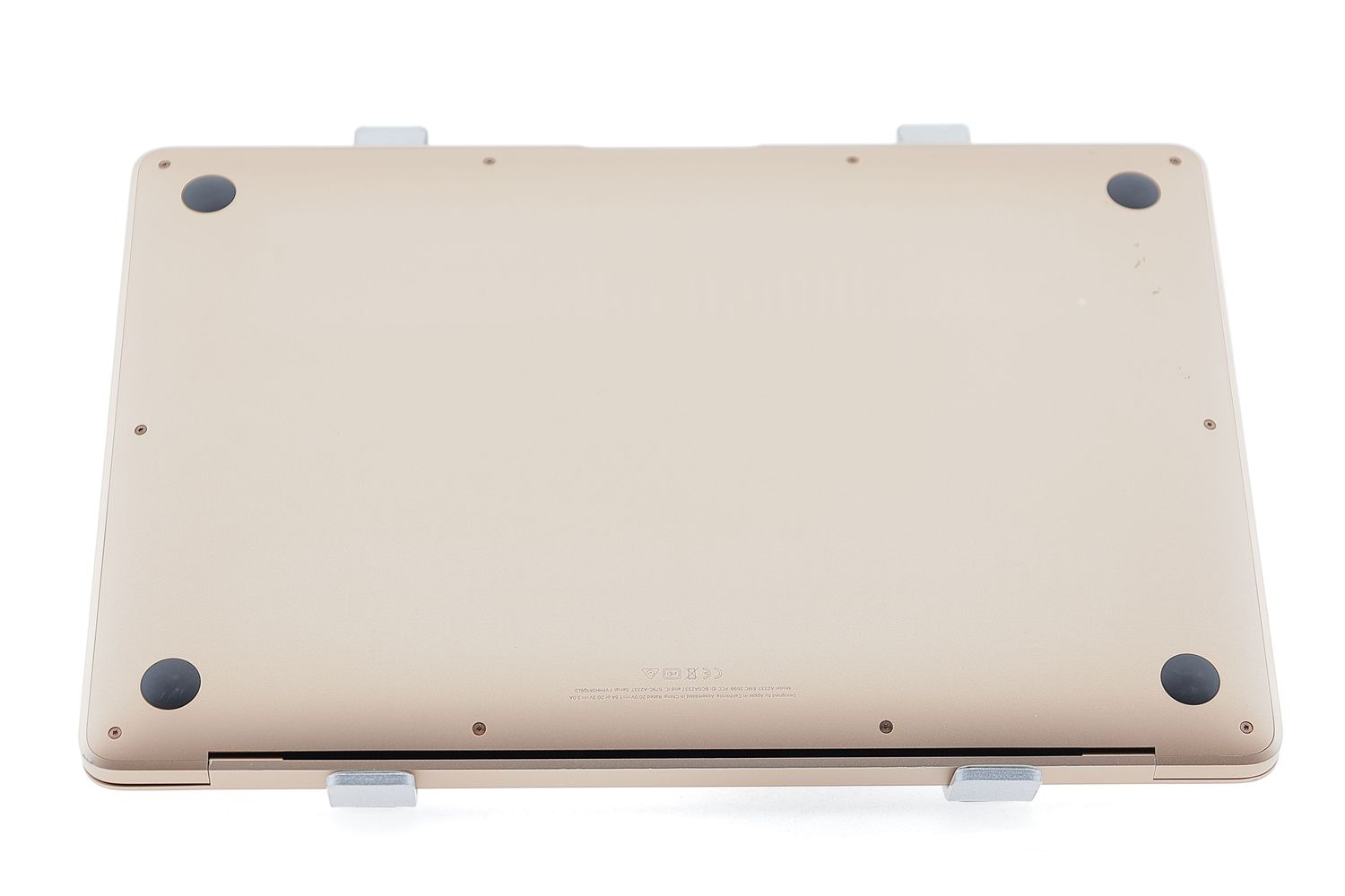 Apple MacBook Air 13″ 2020, M1 8 Cores, 8 GB, 8 core GPU 512 GB Gold - Nagyon jó