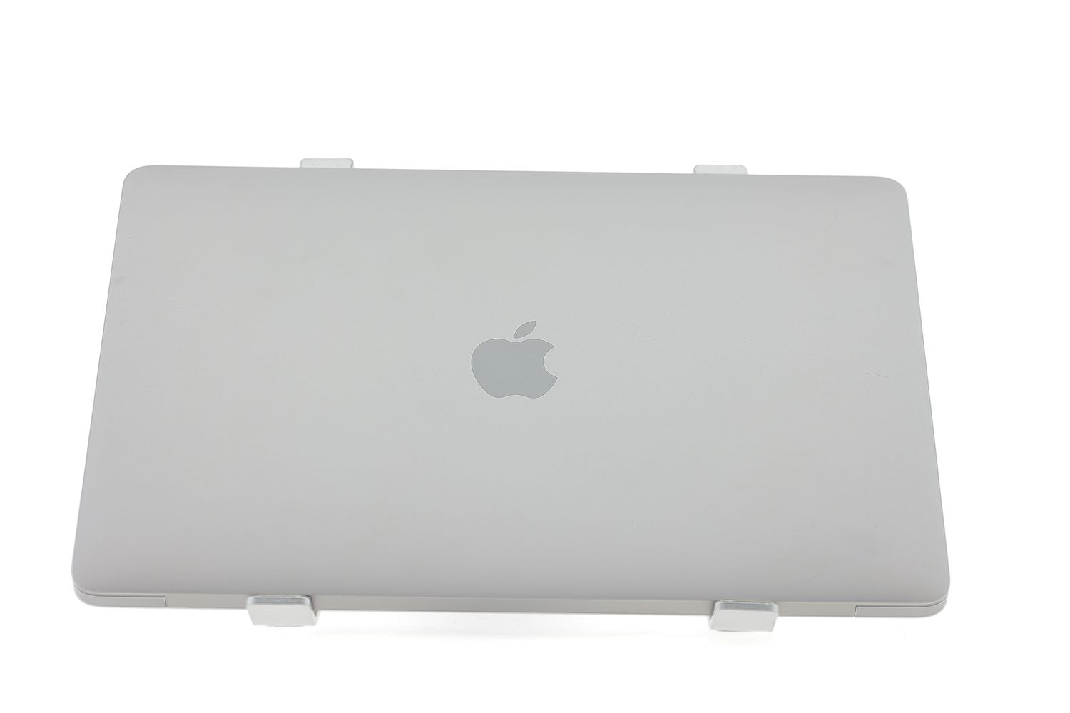 Apple MacBook Air 13″ 2020, M1 8 Cores, 8 GB, 7 core GPU, Space